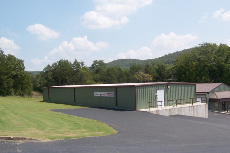 25 Jerry's Boat and Mini Storage